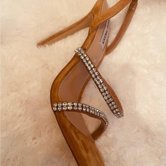 Steven Madden, camel colored, rhinestone strap sandals. - Picture 7 of 11
